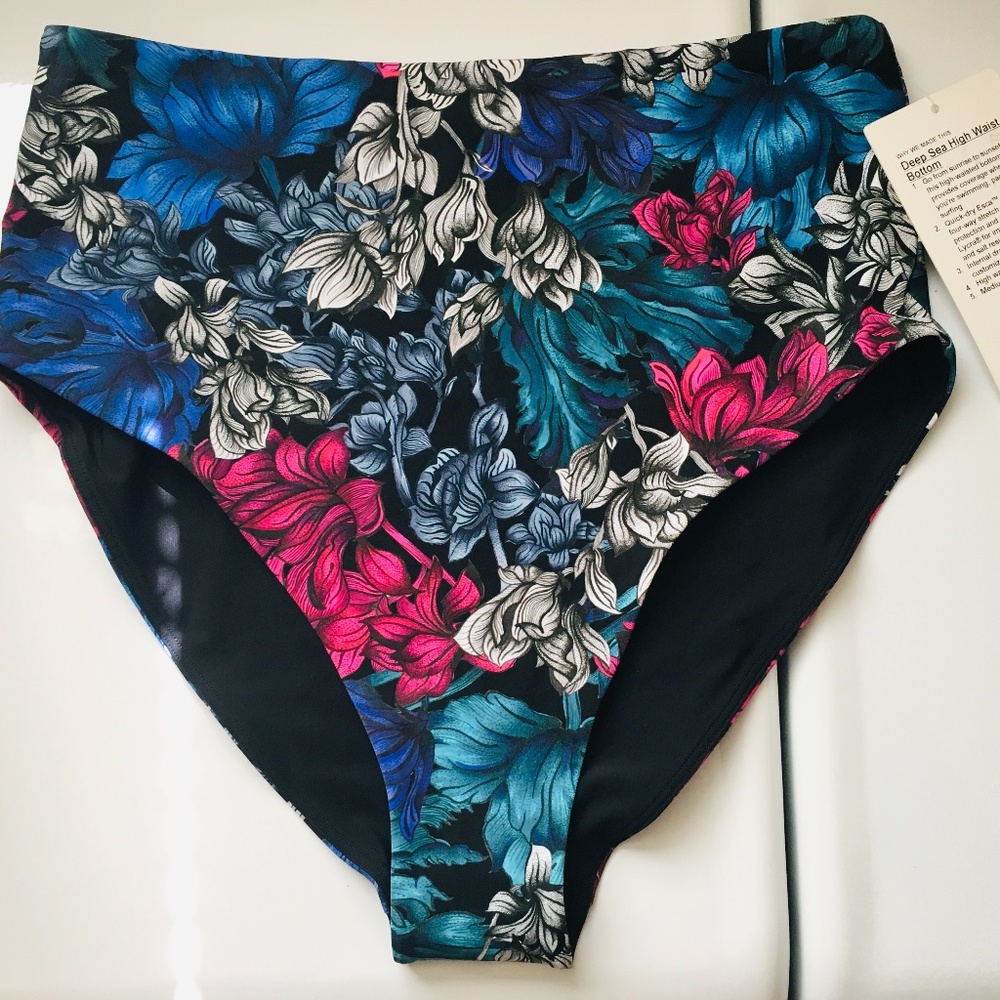 NWT $68 Lululemon Deep Sea High Waist Bikini Bottom Nocturnal Floral - Picture 1 of 8